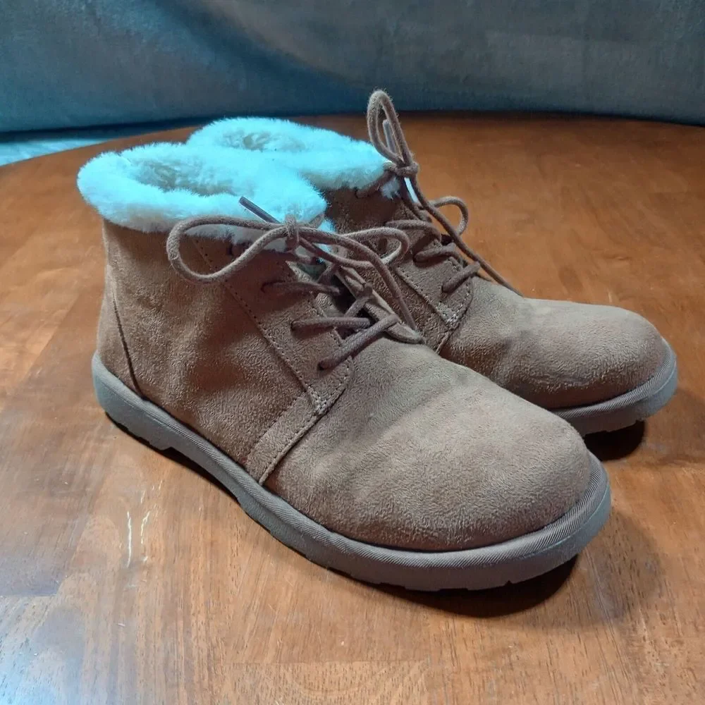 Makalu Kora Shearling Ankle Boots Women's‎ 8 Brown Faux Suede Winter